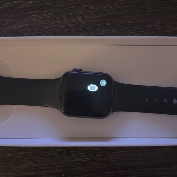 40mm Apple Watch! - Picture 2 of 6